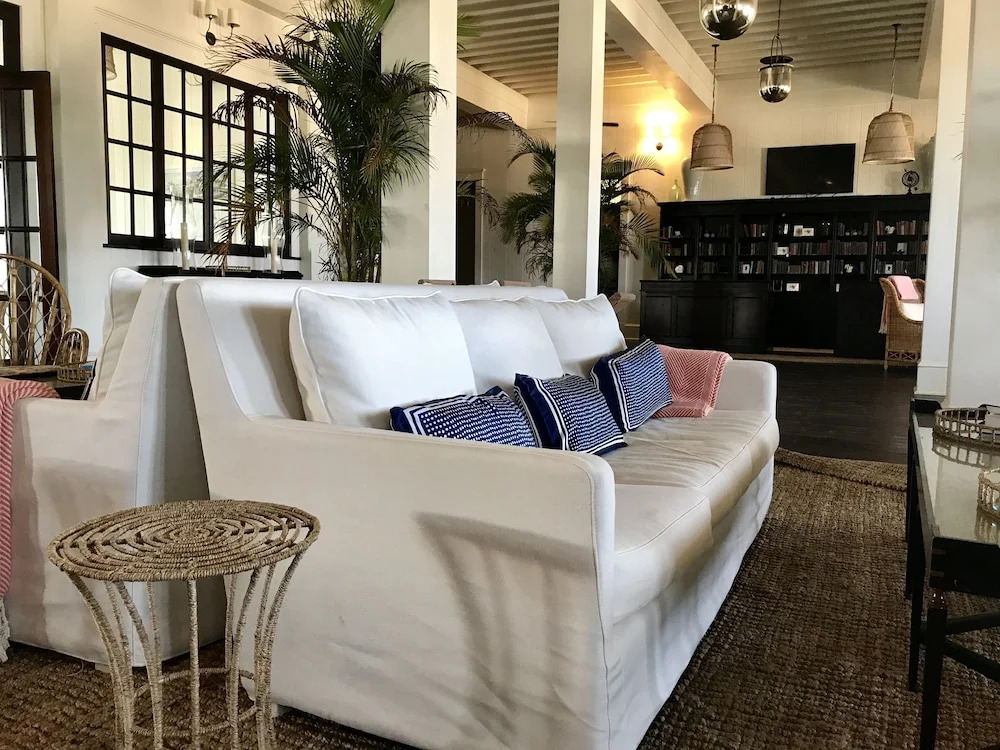 Mahogany Bay Homes