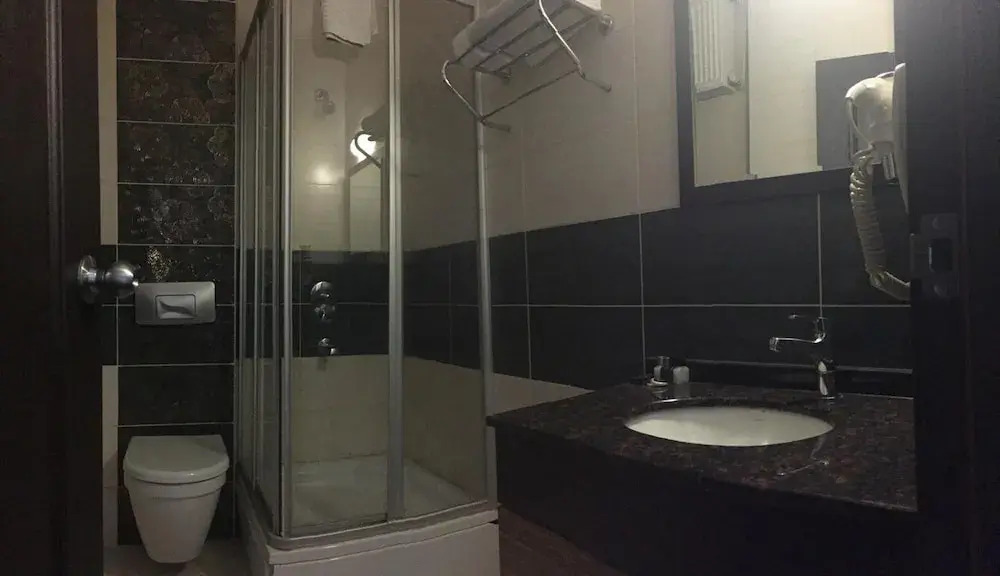 Akgol Hotel