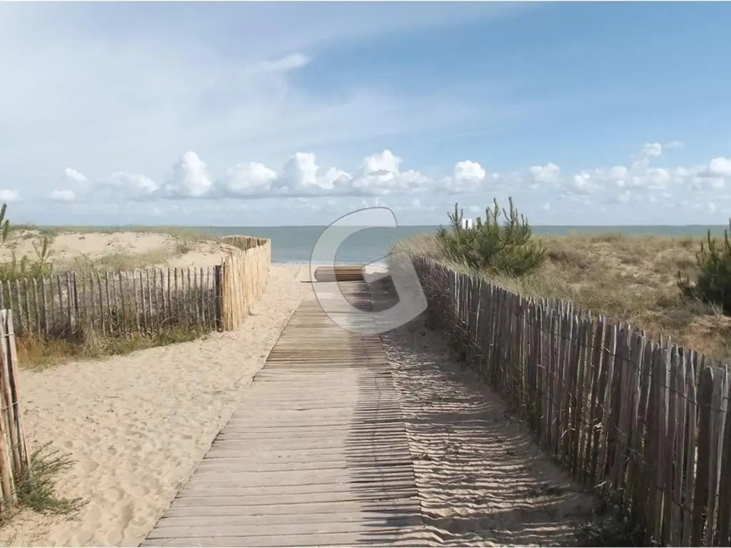 Appartement La Tranche-sur-Mer, 3 pièces, 4 personnes - FR-1-357-12