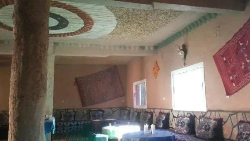 Dounia Hostel