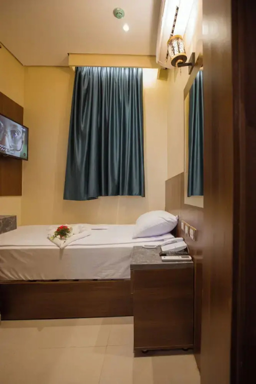Sama hotel
