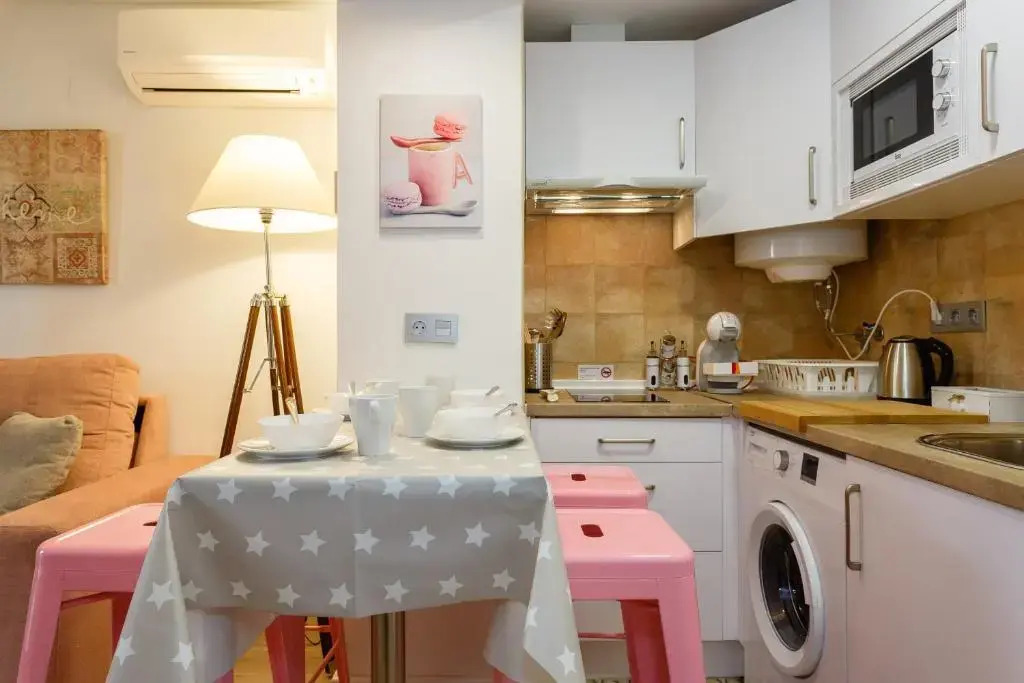 Apartamentos LOTO y LIZ by Cadiz4Rentals