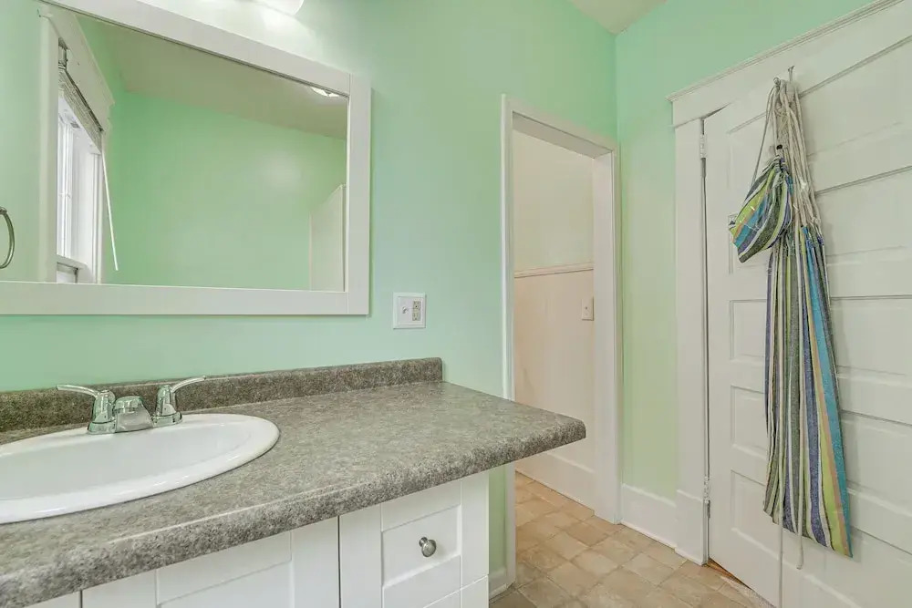 Ludington Home w/ 6 Bicycles < 1 Mi to Beach!