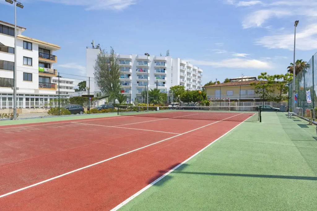 AluaSun Continental Park Hotel & Apartments