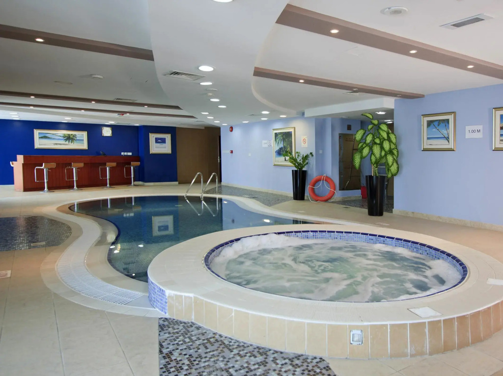 Boutique 7 Hotel and Suites