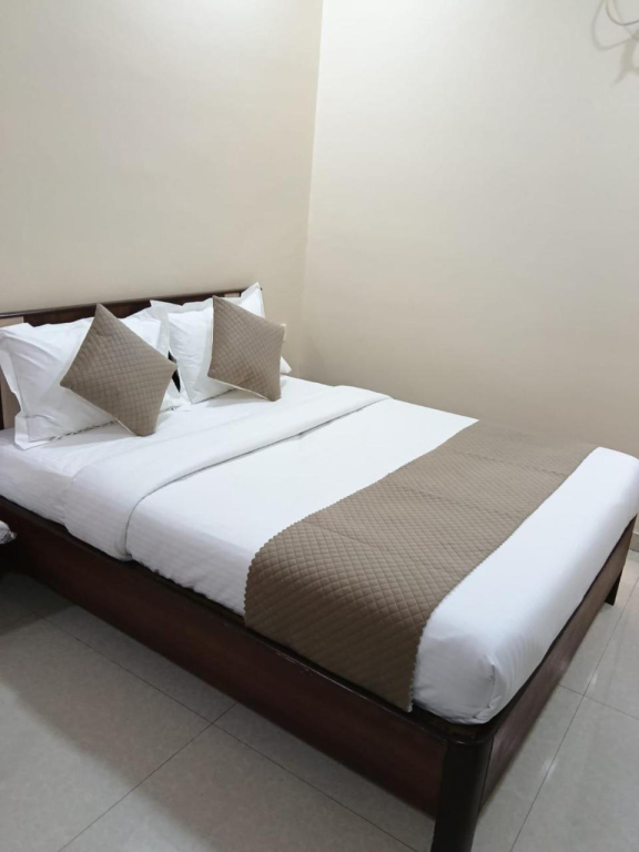 Anand Inn Residency By Travel Pleasure Hotels