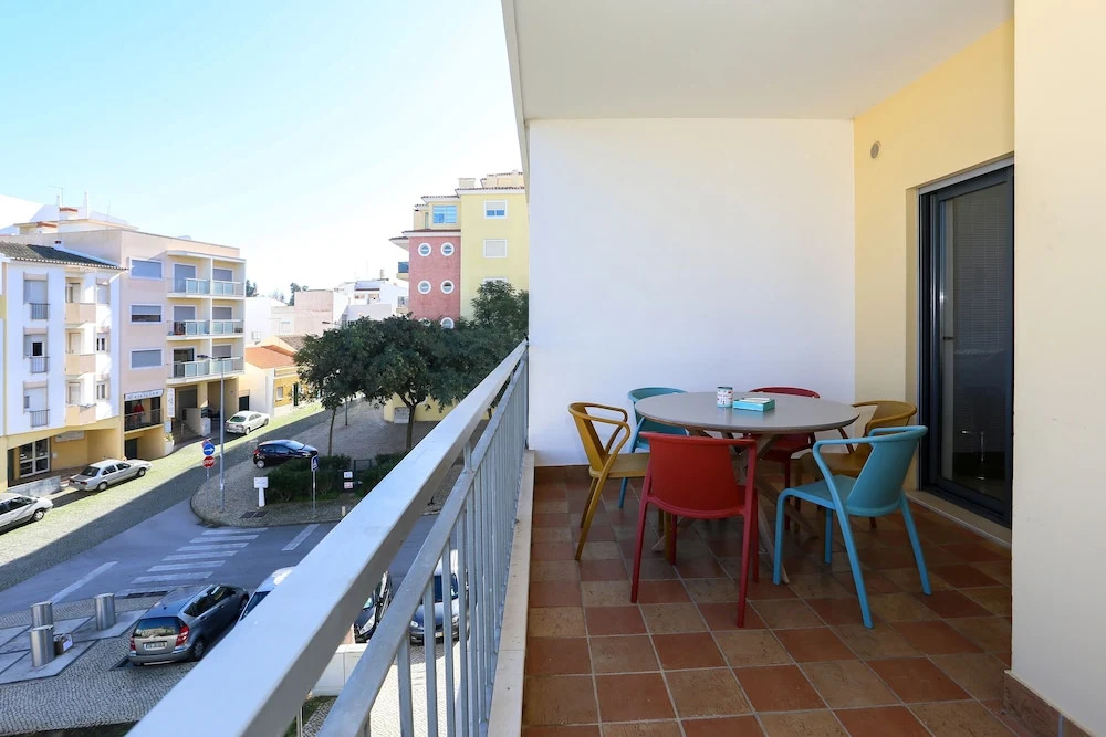 3-bedroom Apartment With Pool, Gym & Jacuzzi