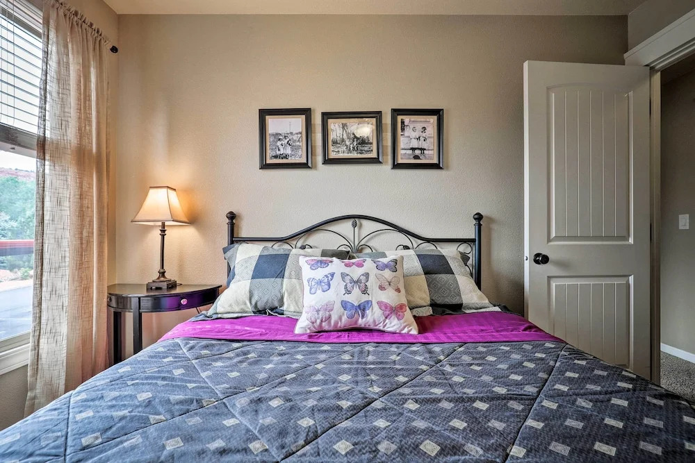 Lovely Kanab Condo in Dwtn, 30 mi to Zion NP!