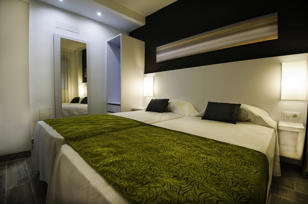 Kn Aparthotel Columbus