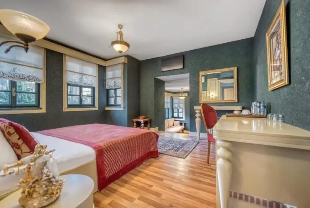 Suite in Historical Area Surrounded by Nature