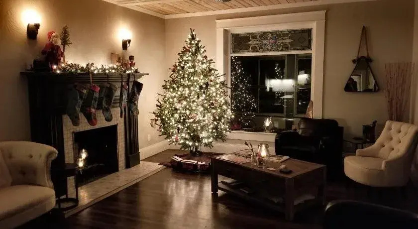The Lindley House