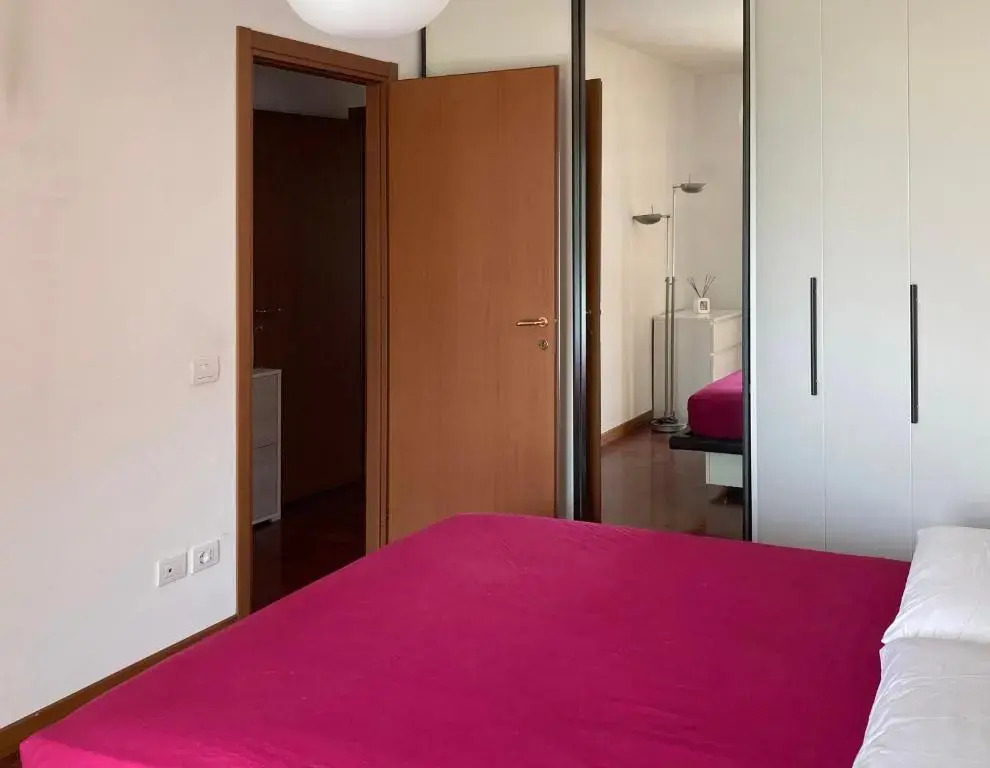 Large well-equipped appartement near Como lake