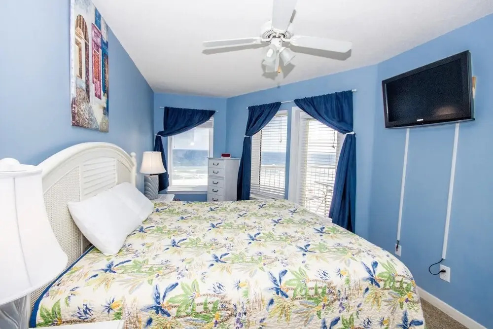 Boardwalk 685 - Two Bedroom Condo