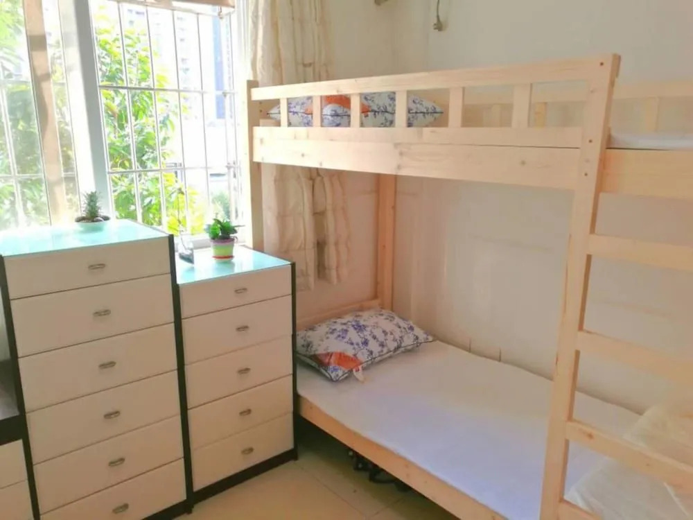 Laiyin Garden City Hostel