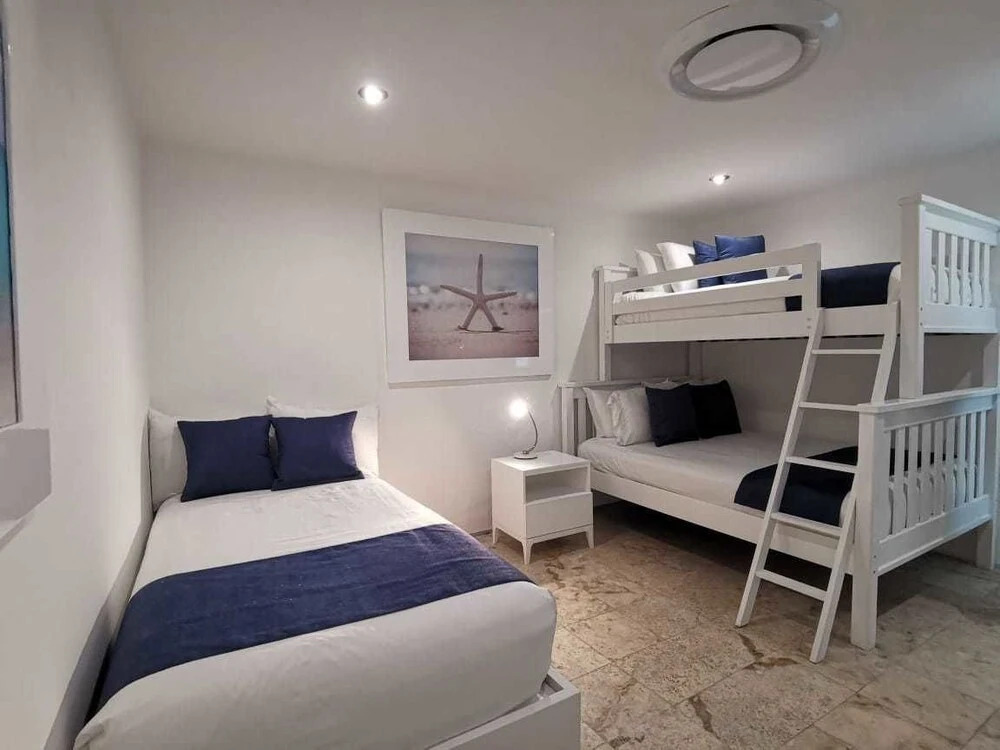 Magia Beachside Apartment by BVR