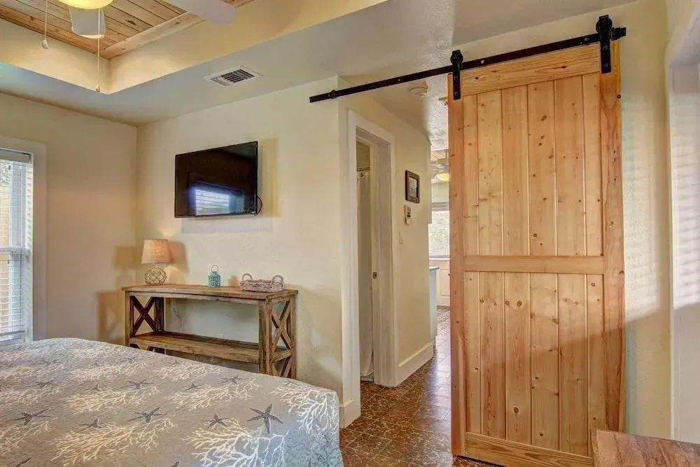 RNR - 1 Br Home
