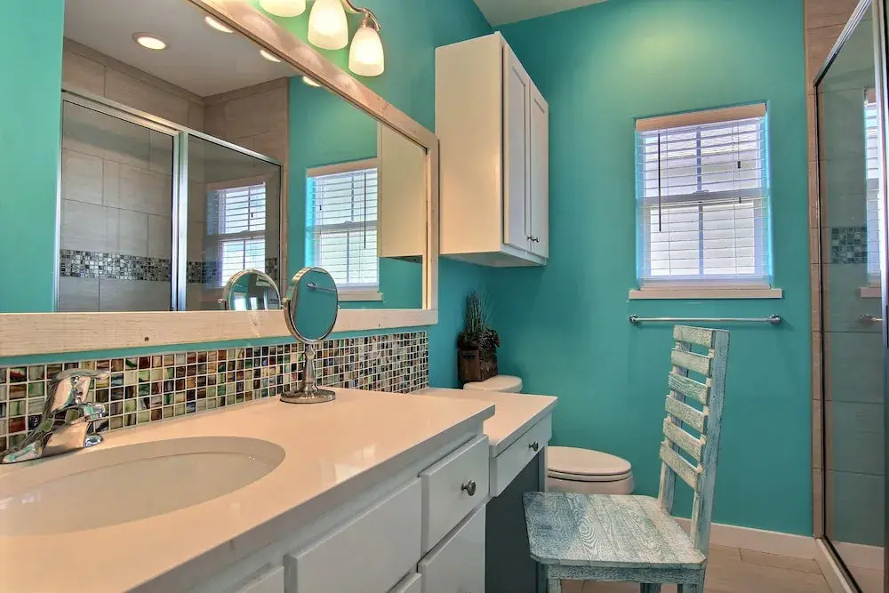 Gulfwaters Beachfront Resort 101/102 - 12 Br Home
