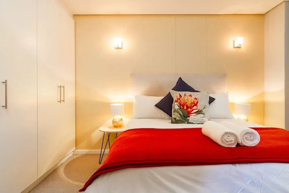 Adderley Terraces J11