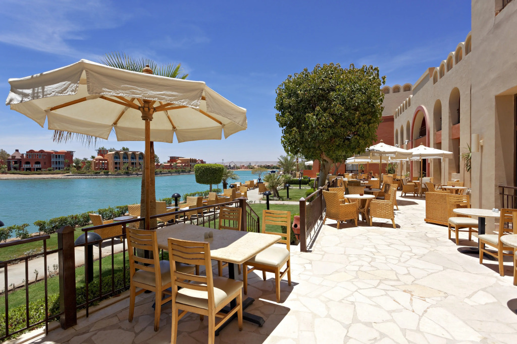 Three Corners Ocean View El Gouna