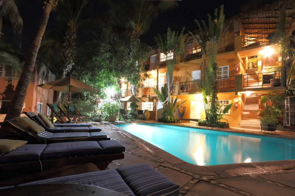 The Bungalows Hotel