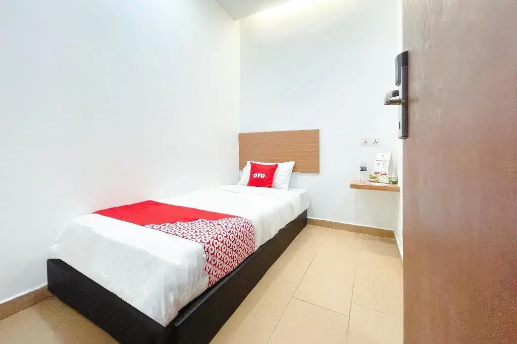 OYO 90334 Mawlaya Hotel