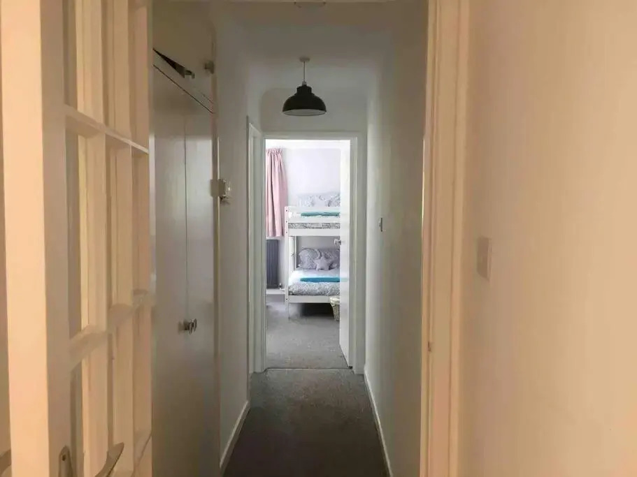 Bright and spacious annex near Lymington with private garden