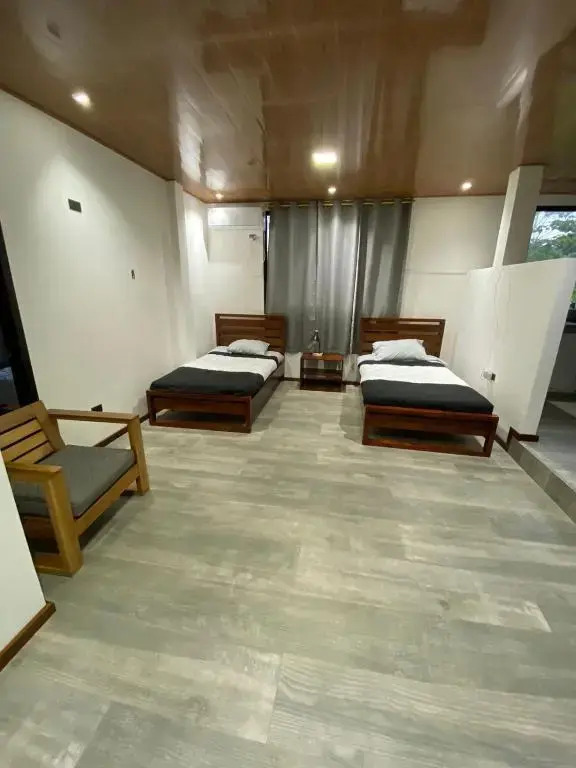 Bunker593 Inn