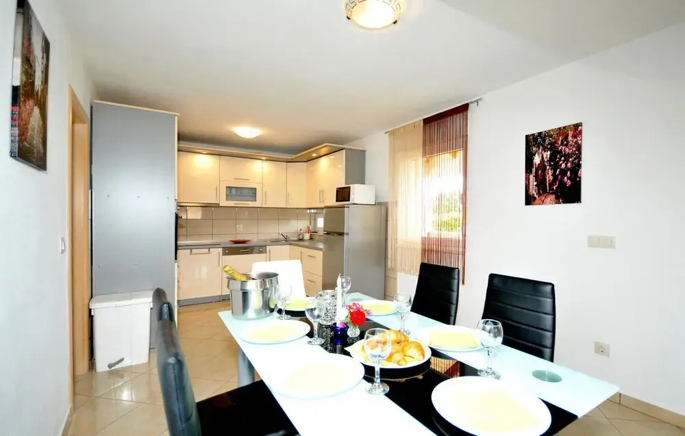 Beautiful Holiday Home "Villa Luka"
