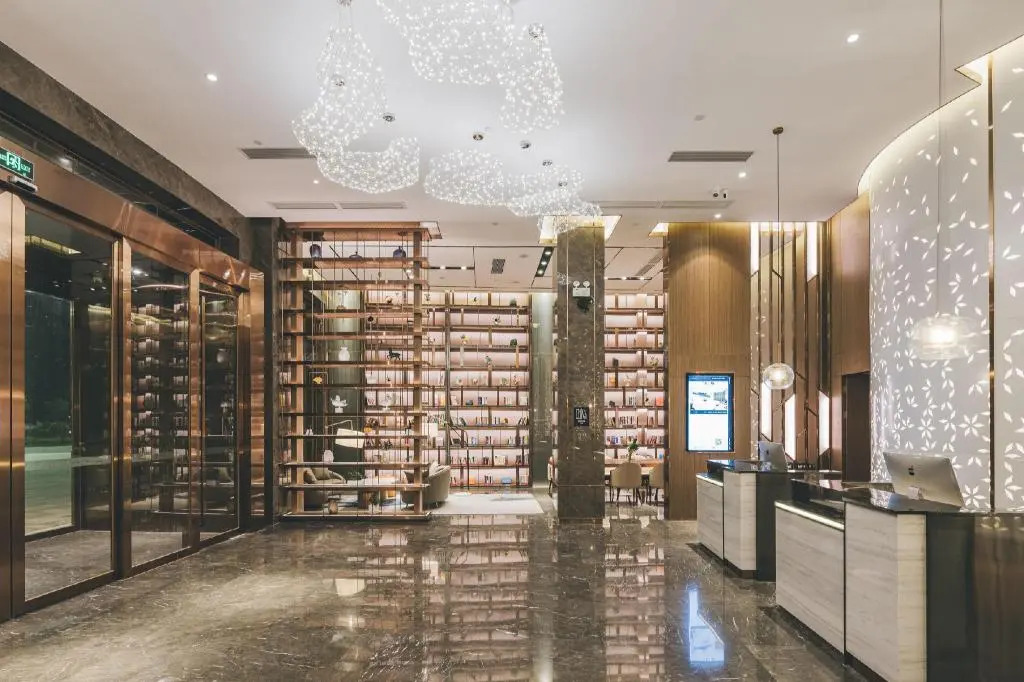 Atour Hotel