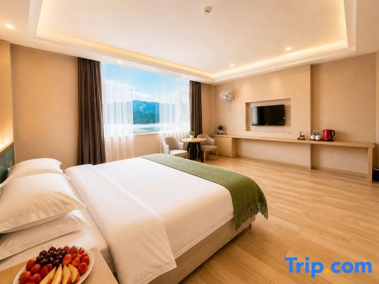 Mingyue Exquisite Hotel (Ganzi Airport Avenue Branch)
