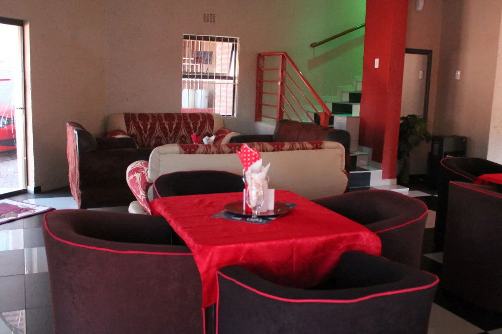 Miraton Guest Lodge