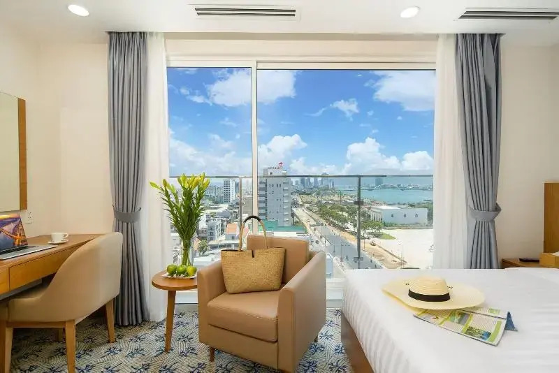 Lamanga Hotel & Suites Danang