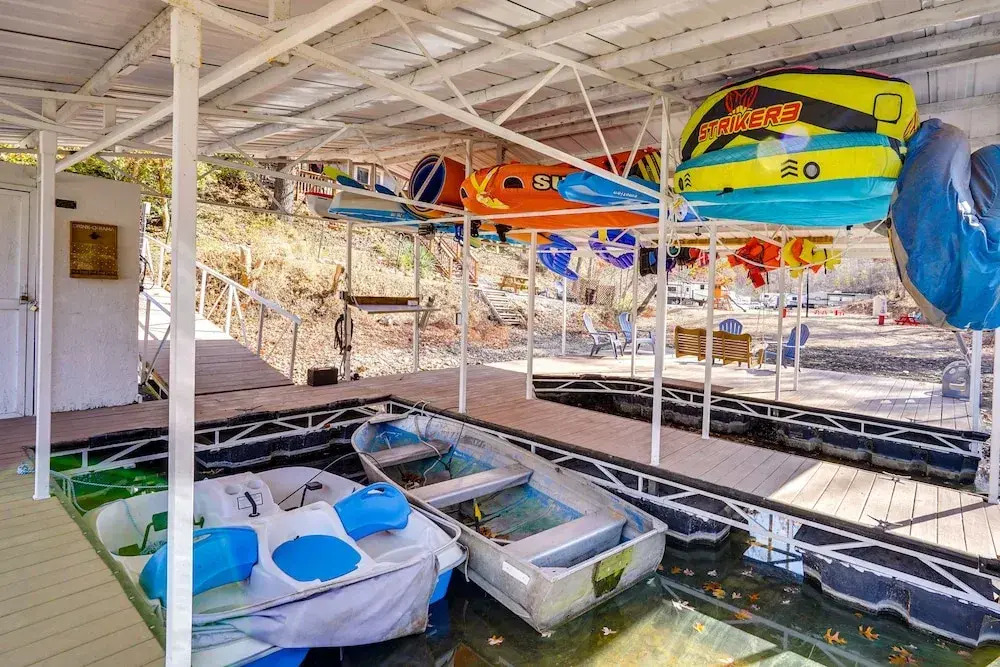 Private Boat Dock: Sunrise Beach Home w/ Fire Pit