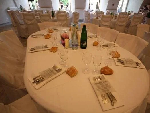 Logis Hôtel Restaurant Le Domaine de lEau Vive