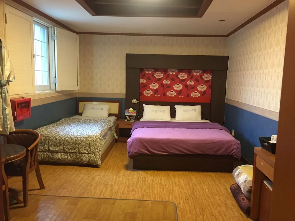 Prince Hotel