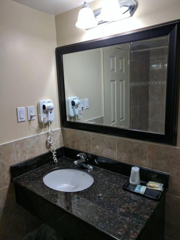 Luxury Inn
