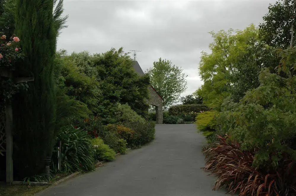 Stonehaven Vineyard Homestay