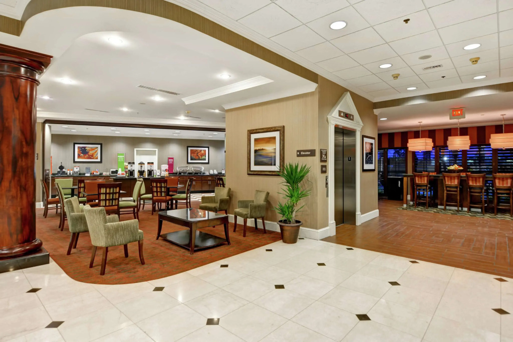 Hampton Inn Charleston North