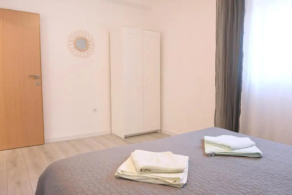 Karlo apartments