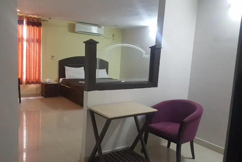 Hotel Meena Paradise
