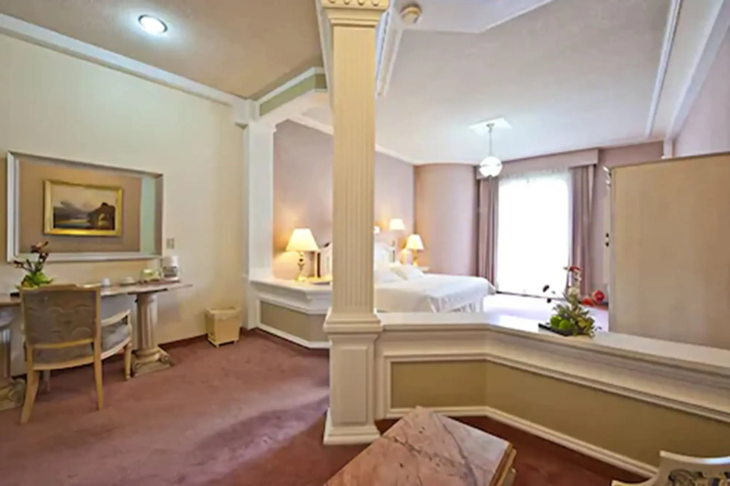Hotel Alameda Grand