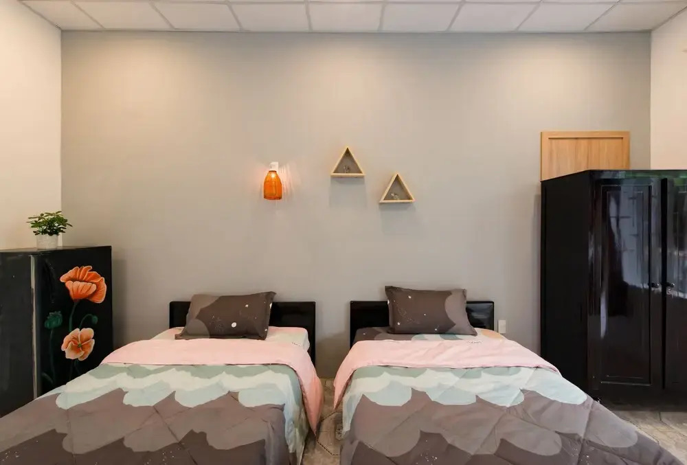 V3 Hostel