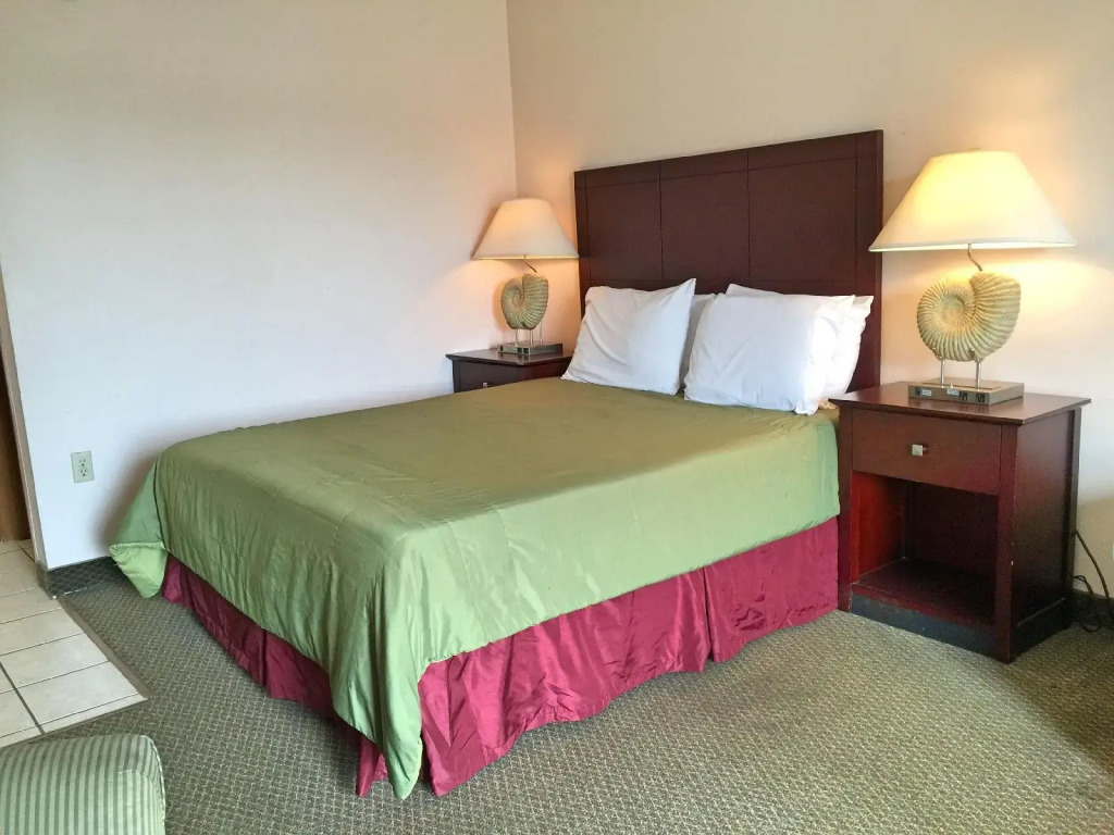 HOTEL DEL SOL - Pensacola