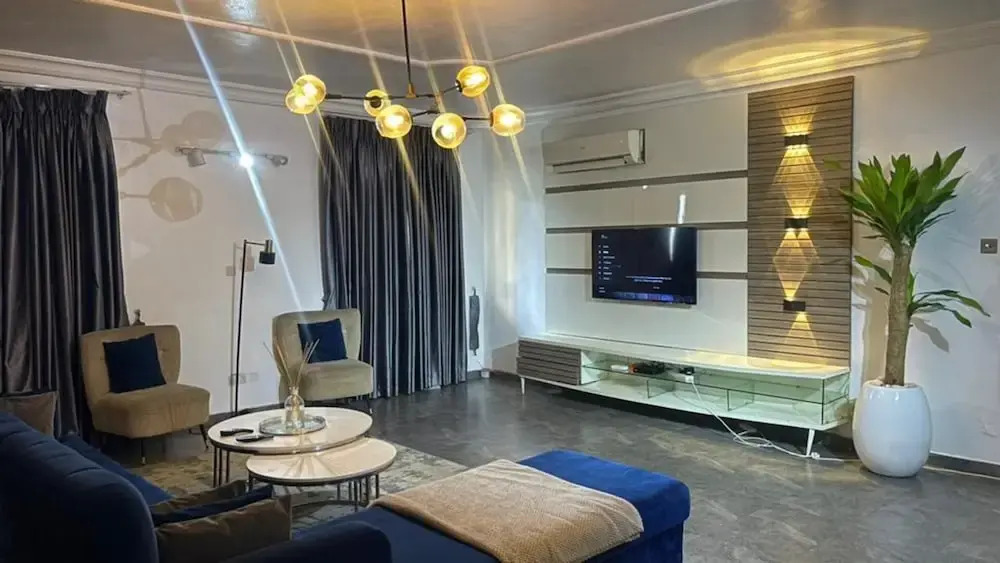 Charming and Spacious 3 Bed in Lekki Phase1