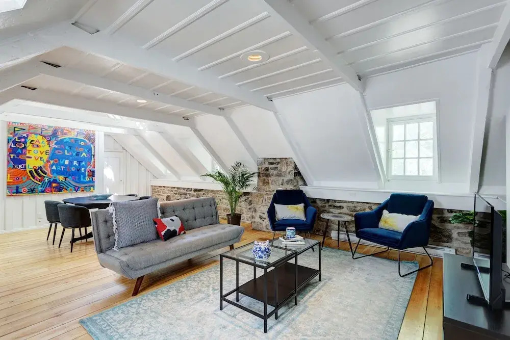 Maison Place Jacques-Cartier by Luxury In Transit