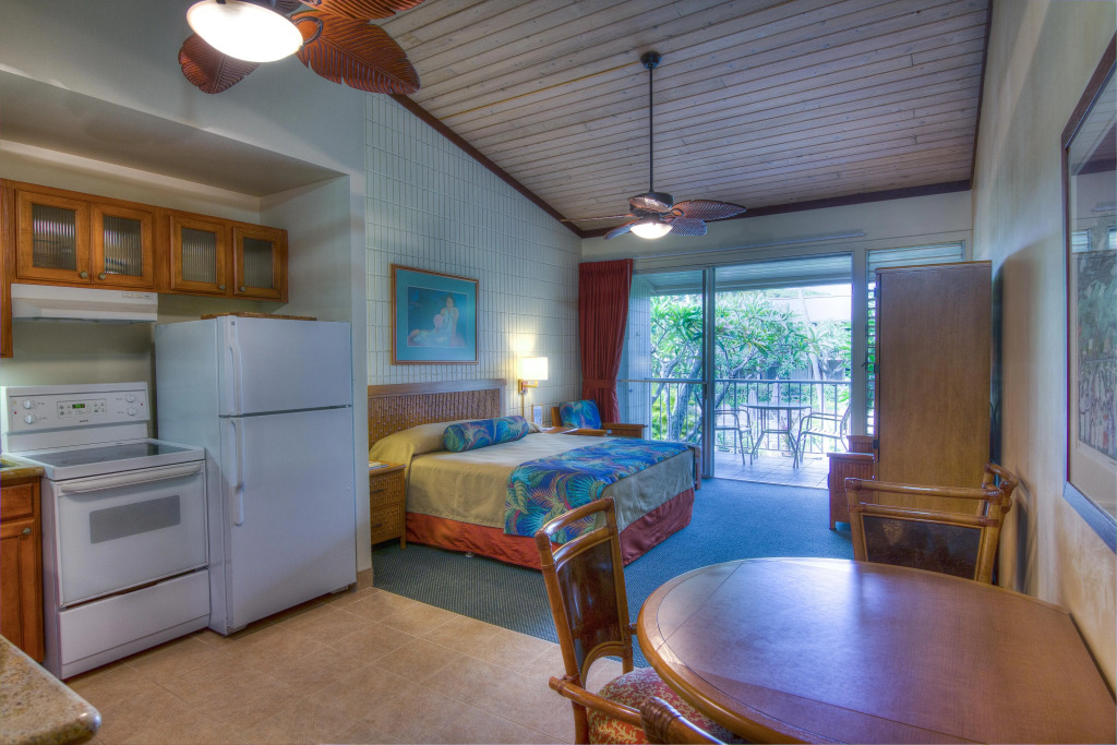 Napili Shores Maui by OUTRIGGER - No Resort & Housekeeping Fees