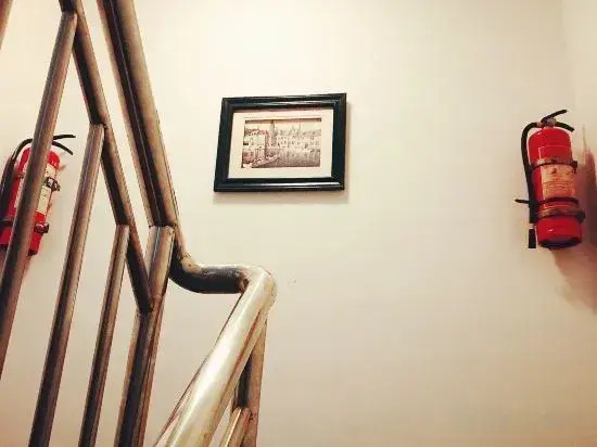 Ningbo Jinya Hostel
