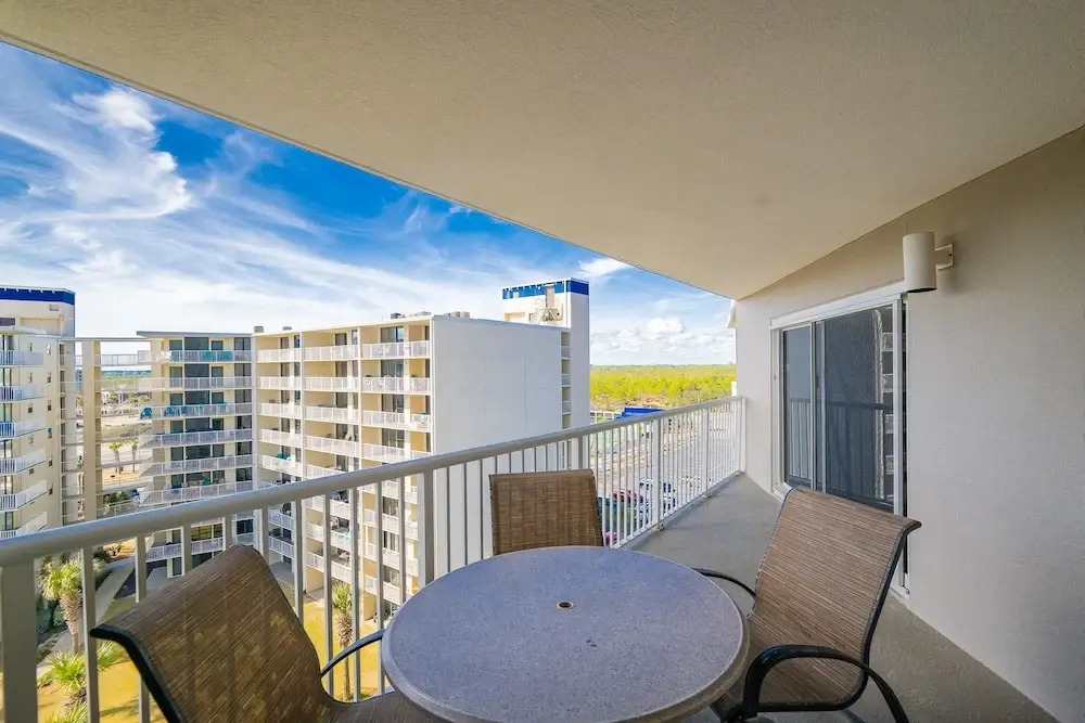 Tradewinds 706 2 Bedroom Condo