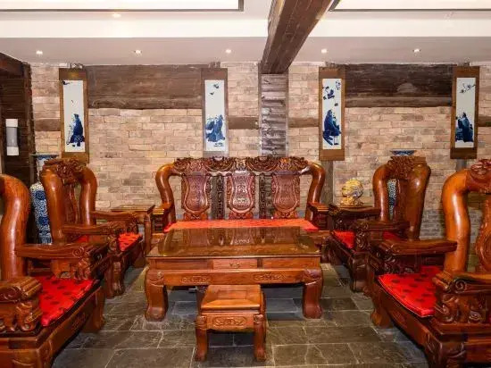 Ershisiqiao Mingyueyuan Resorts
