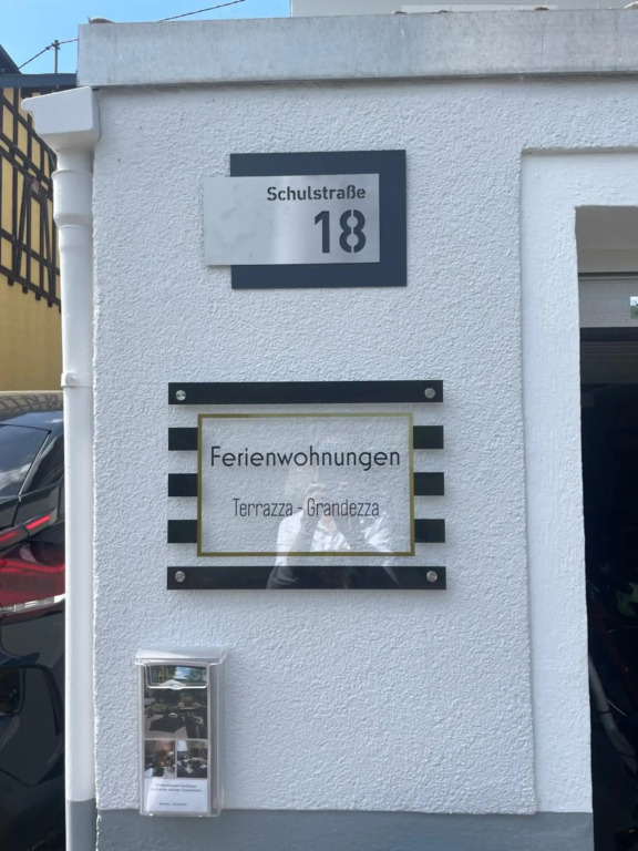 Tarrazza Ferienwohnungen Erpeldinger